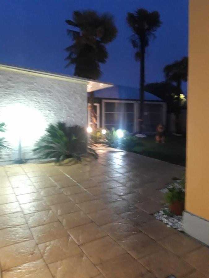 Bed and Breakfast Exclusive Passion Ро Экстерьер фото